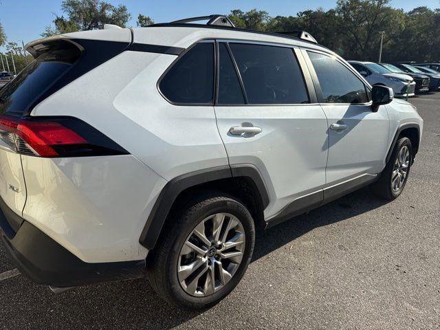 Toyota Rav4 Xle Prem Fwd Suv - Thumbnail 4