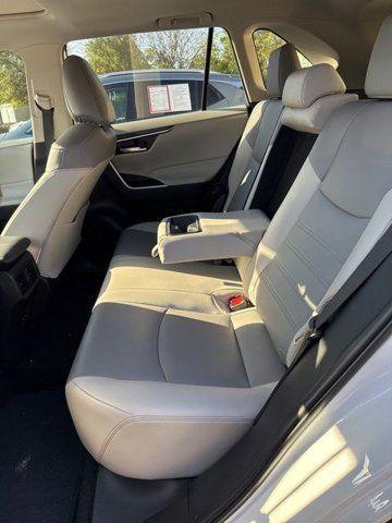 Toyota Rav4 Xle Prem Fwd Suv - Thumbnail 8