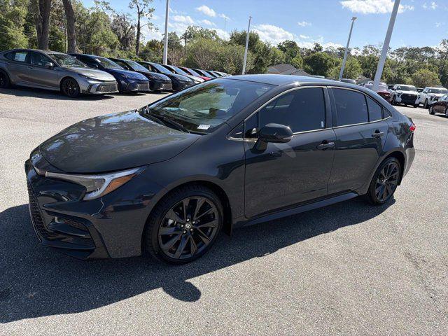 Toyota Corolla Se - Thumbnail 5