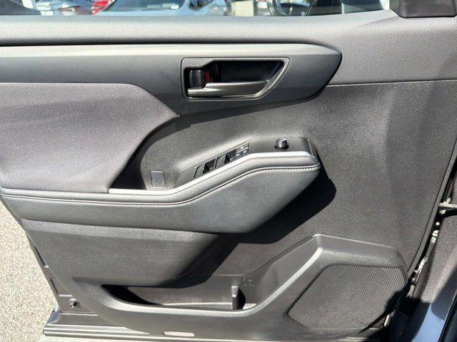Toyota Highlander Le Fwd - Thumbnail 7