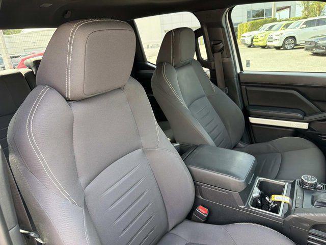 Toyota Tacoma Trd Offrd 4X4 Double Cab - Thumbnail 16