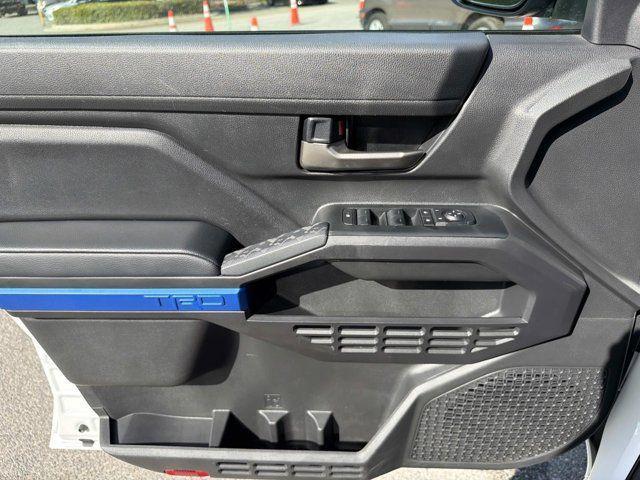 Toyota Tacoma Trd Offrd 4X4 Double Cab - Thumbnail 7