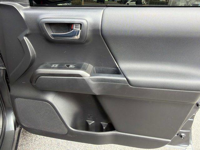 Toyota Tacoma Trd Offrd 4X4 Double Cab - Thumbnail 15