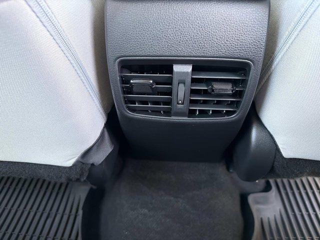 Toyota Corolla Cross L - Thumbnail 20