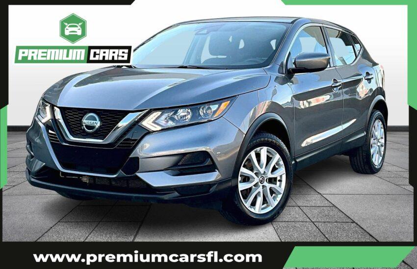 Nissan Rogue Sport S Sport Utility 4D - Thumbnail 2