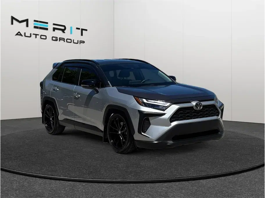 Toyota Rav4 Xle Sport Utility 4D - View 1