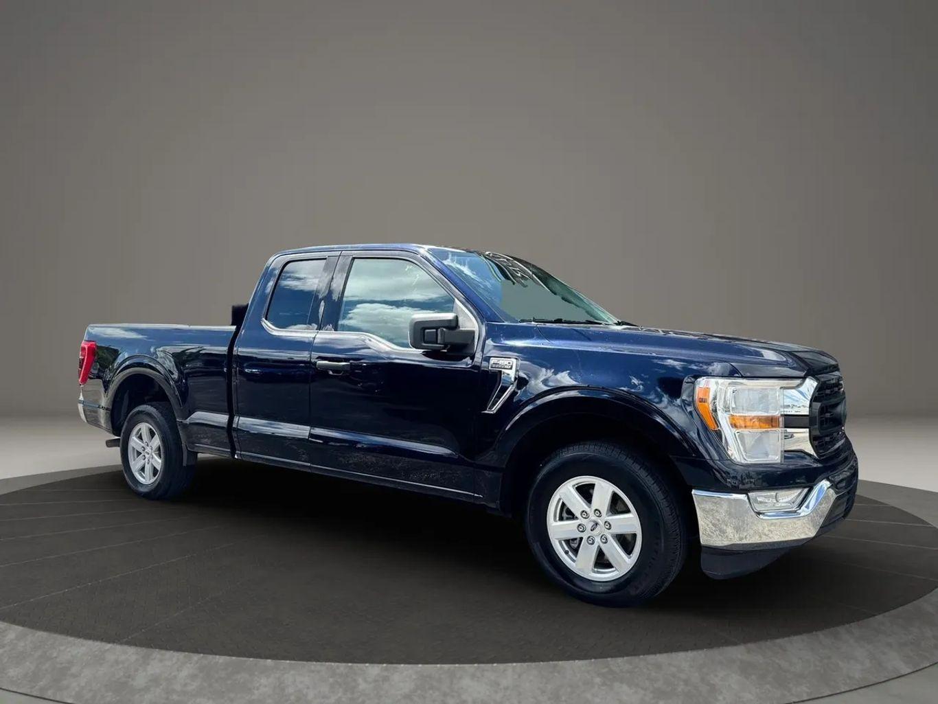 Ford F150 Super Cab Xlt Pickup 4D 6 1/2 Ft - Thumbnail 4