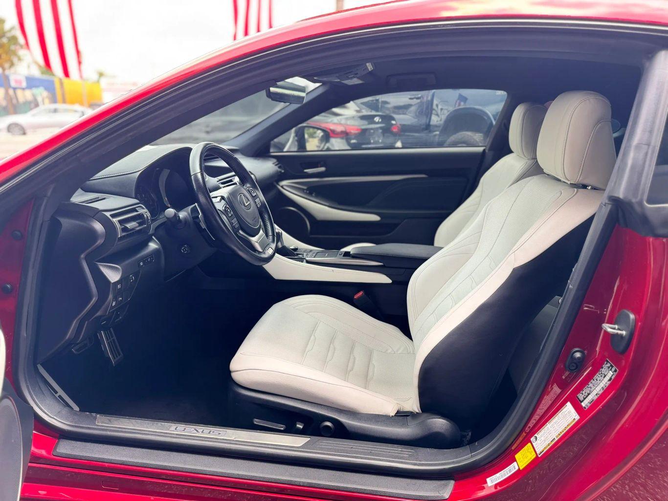 Lexus Rc Rc 350 F Sport Coupe 2D - Thumbnail 19