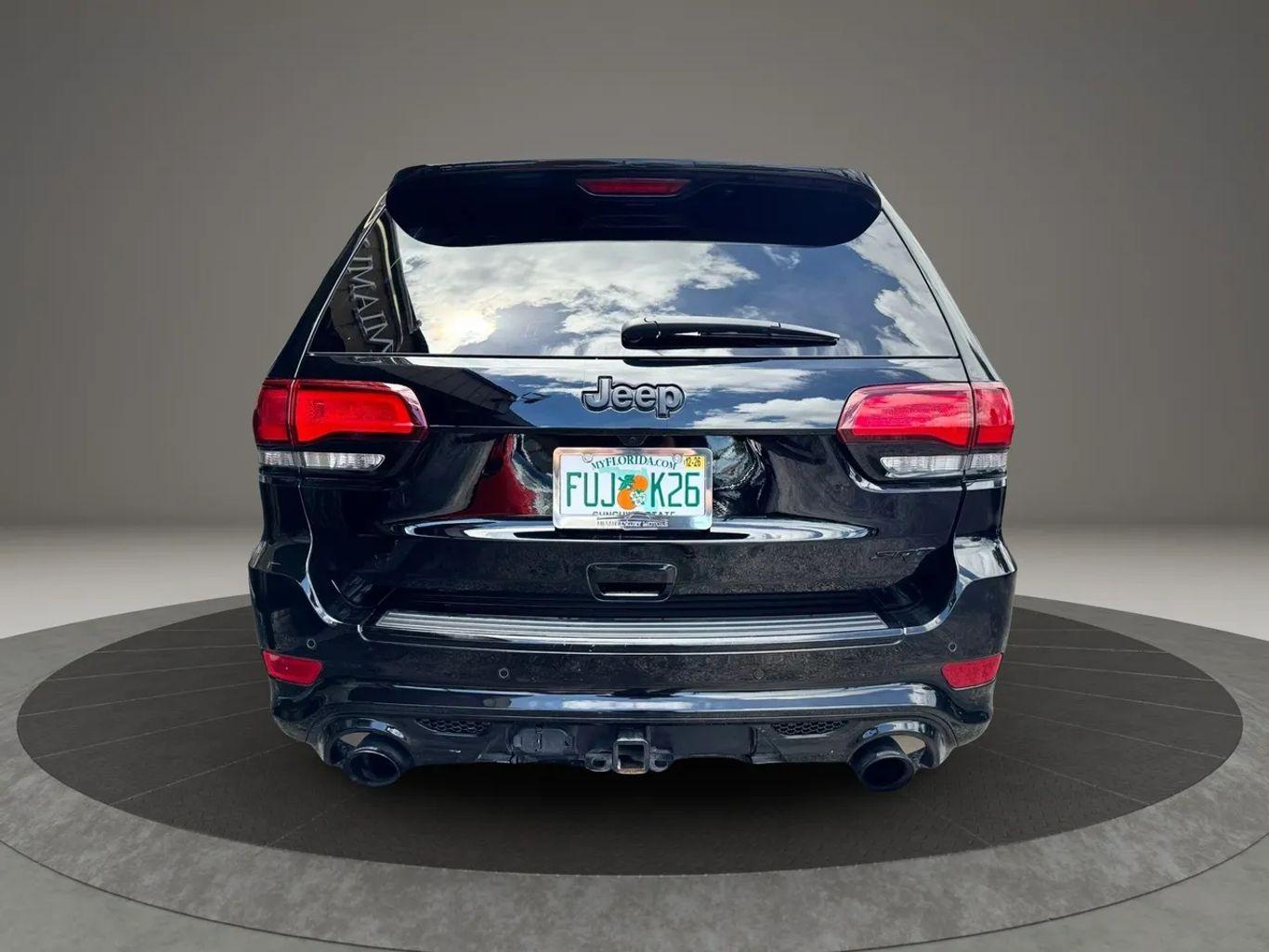 Jeep Grand Cherokee Srt Sport Utility 4D - Thumbnail 10