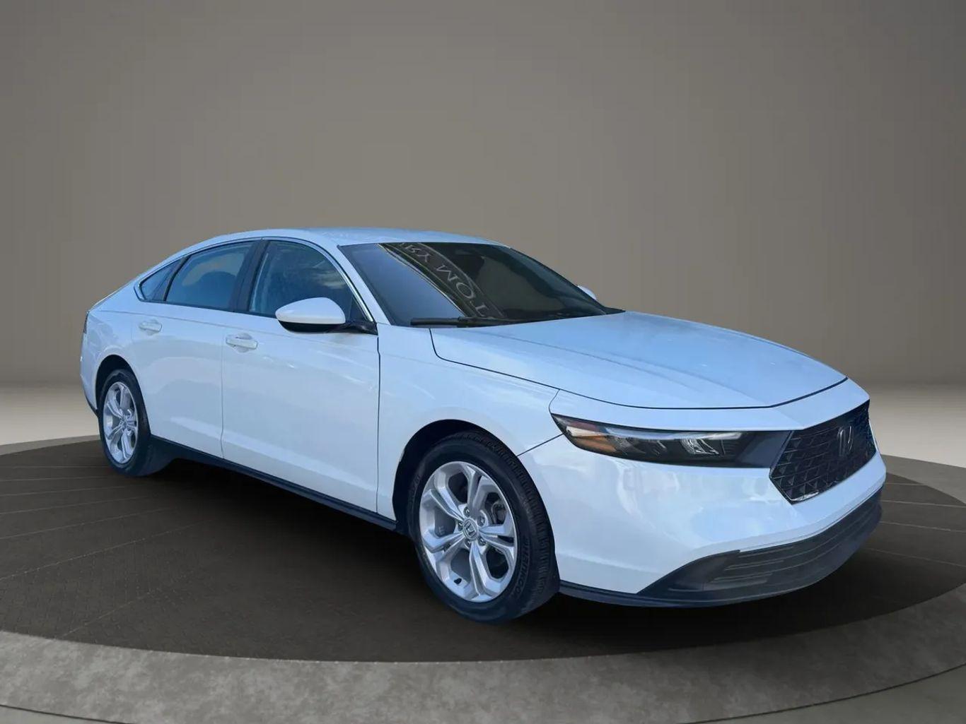 Honda Accord Lx Sedan 4D - Thumbnail 3