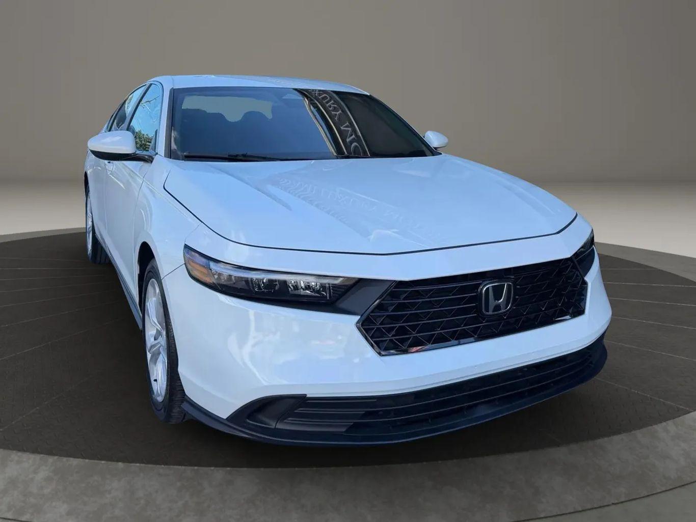 Honda Accord Lx Sedan 4D - Thumbnail 5