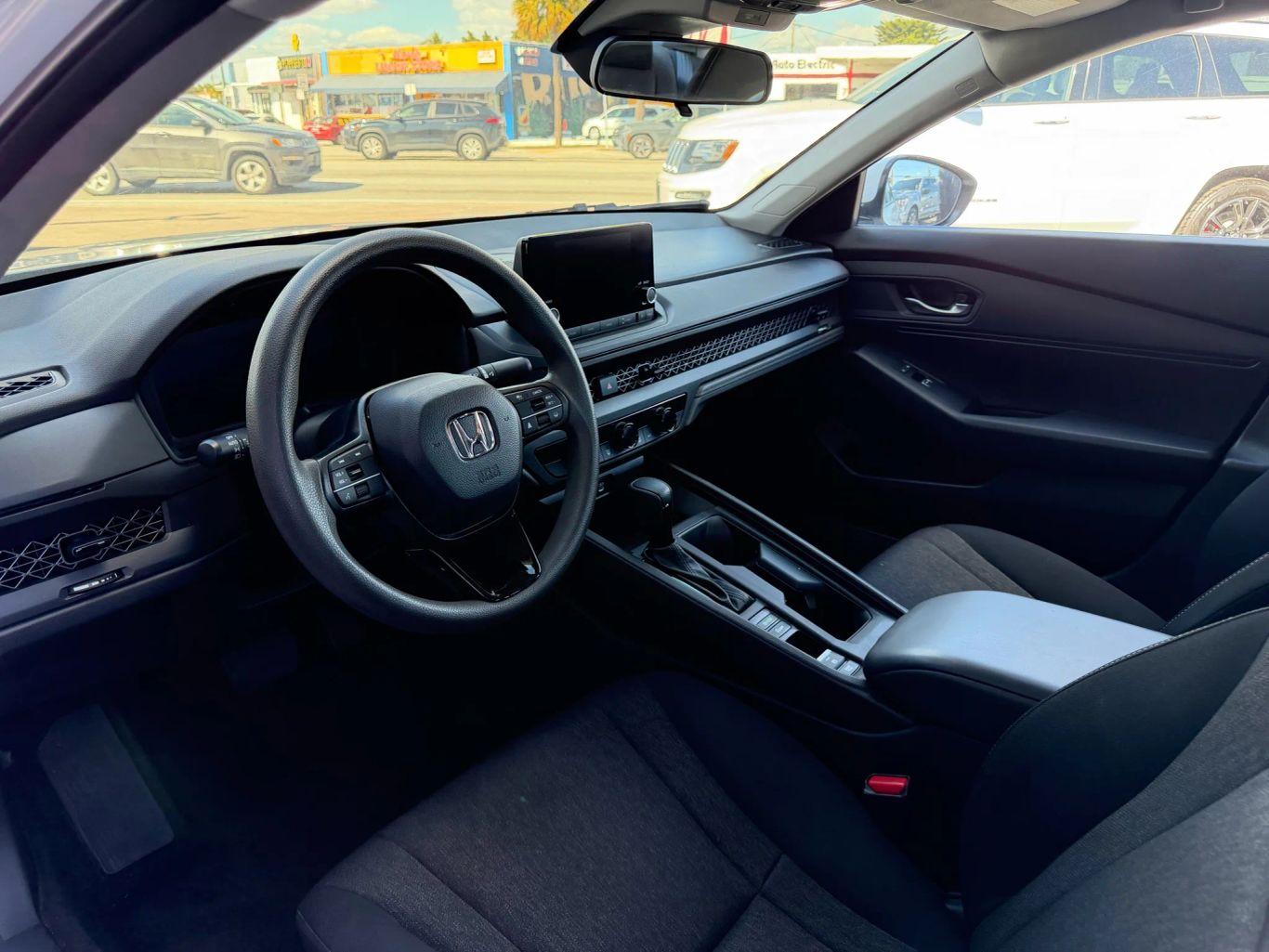 Honda Accord Lx Sedan 4D - Thumbnail 17