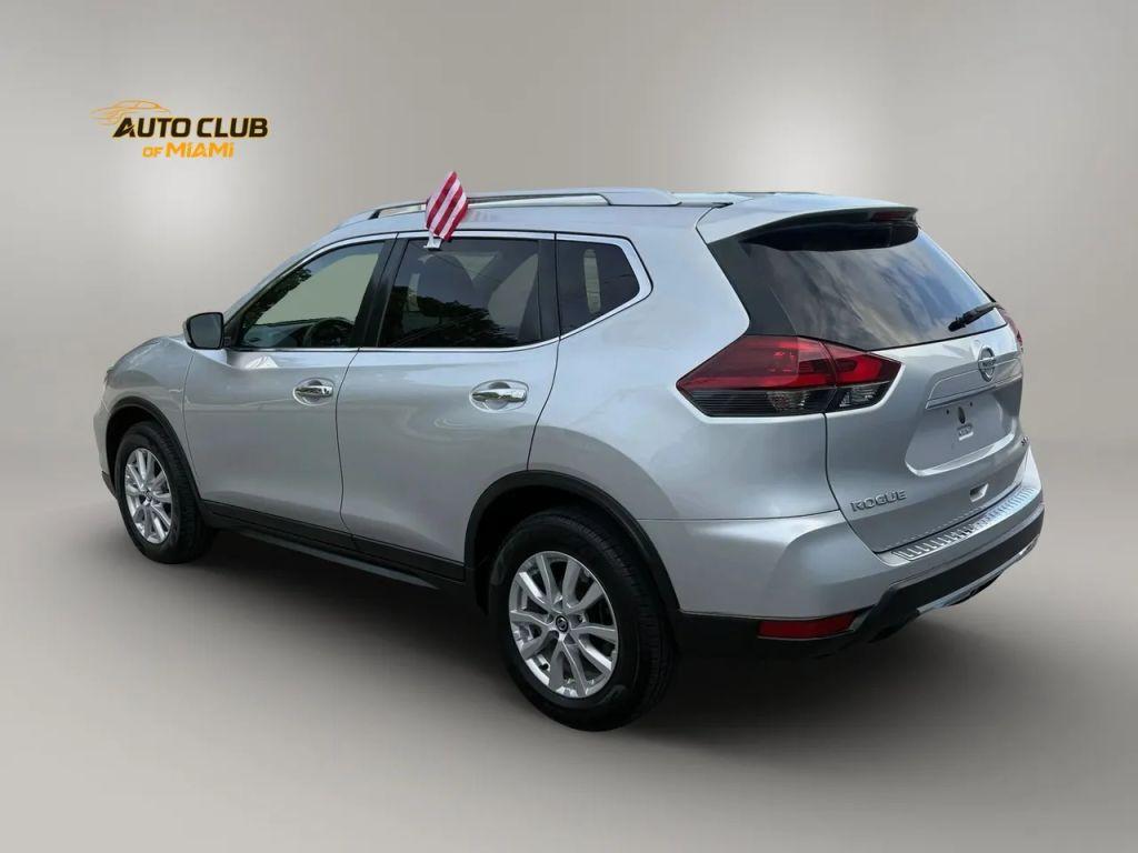 Nissan Rogue - Thumbnail 7