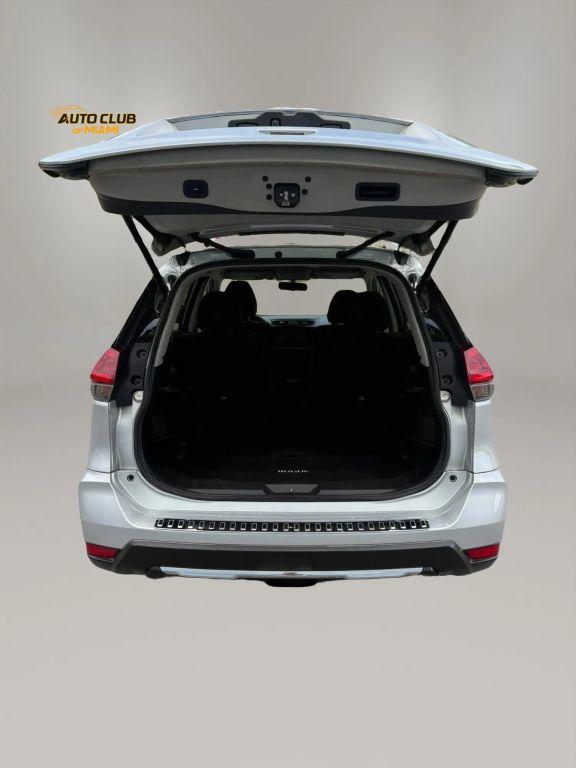 Nissan Rogue - Thumbnail 15