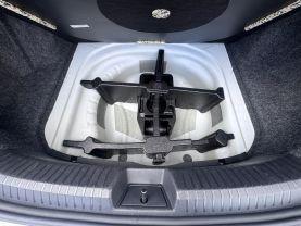 Volkswagen Jetta - Thumbnail 18