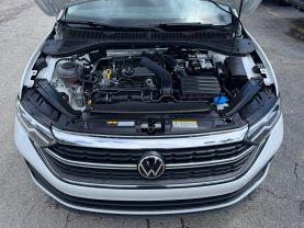 Volkswagen Jetta - Thumbnail 16