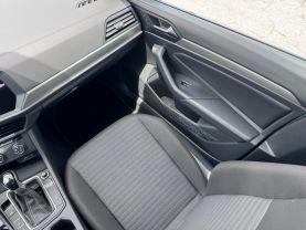 Volkswagen Jetta - Thumbnail 10