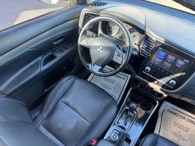 Mitsubishi Outlander - Thumbnail 13