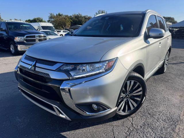 Mitsubishi Outlander - View 1