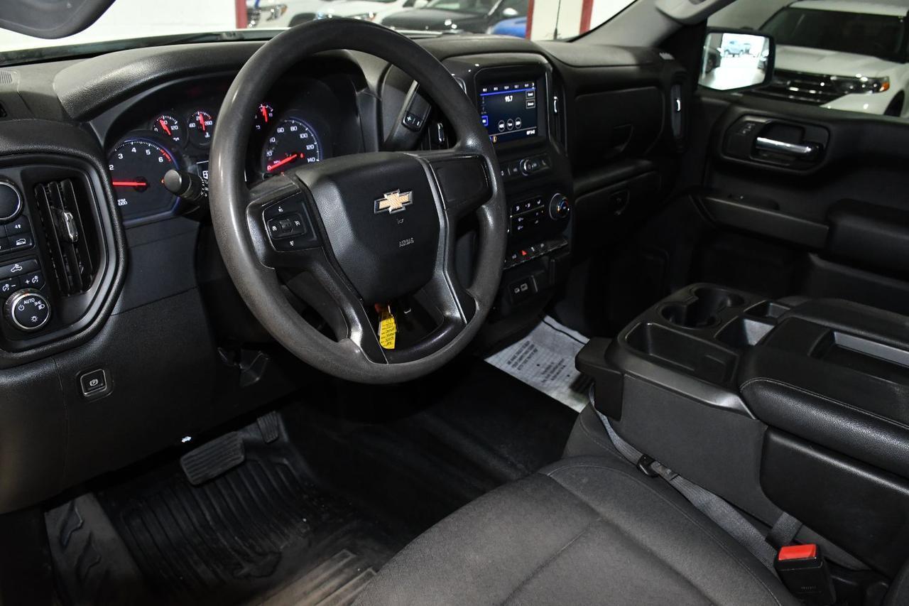 Chevrolet Silverado 1500 - Thumbnail 16