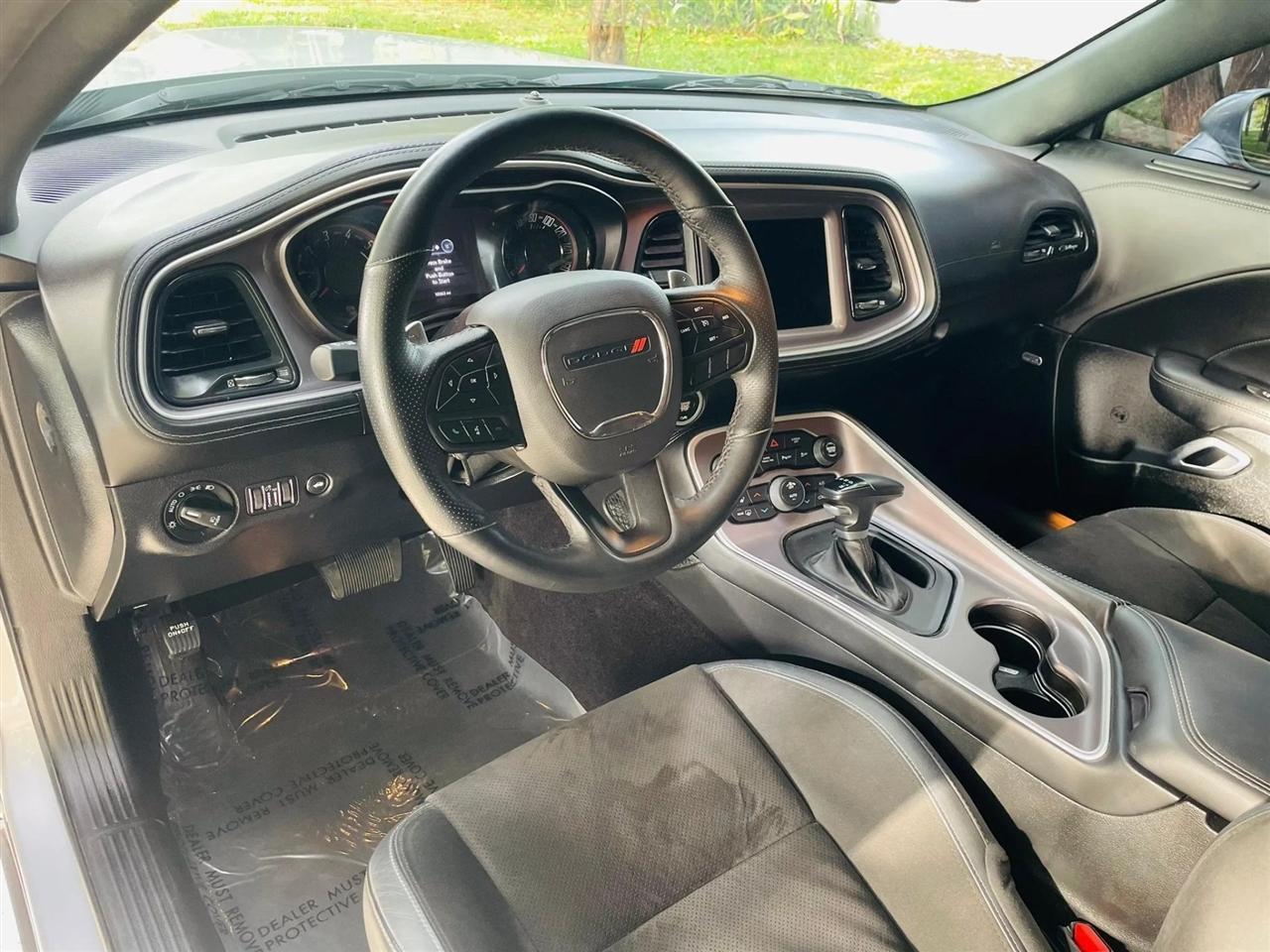 Dodge Challenger - Thumbnail 14