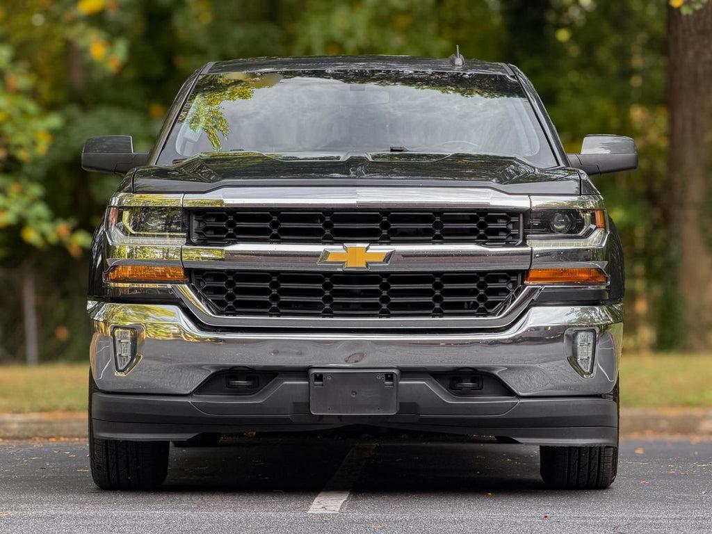 Chevrolet Silverado 1500 V8 4X4 - Thumbnail 3