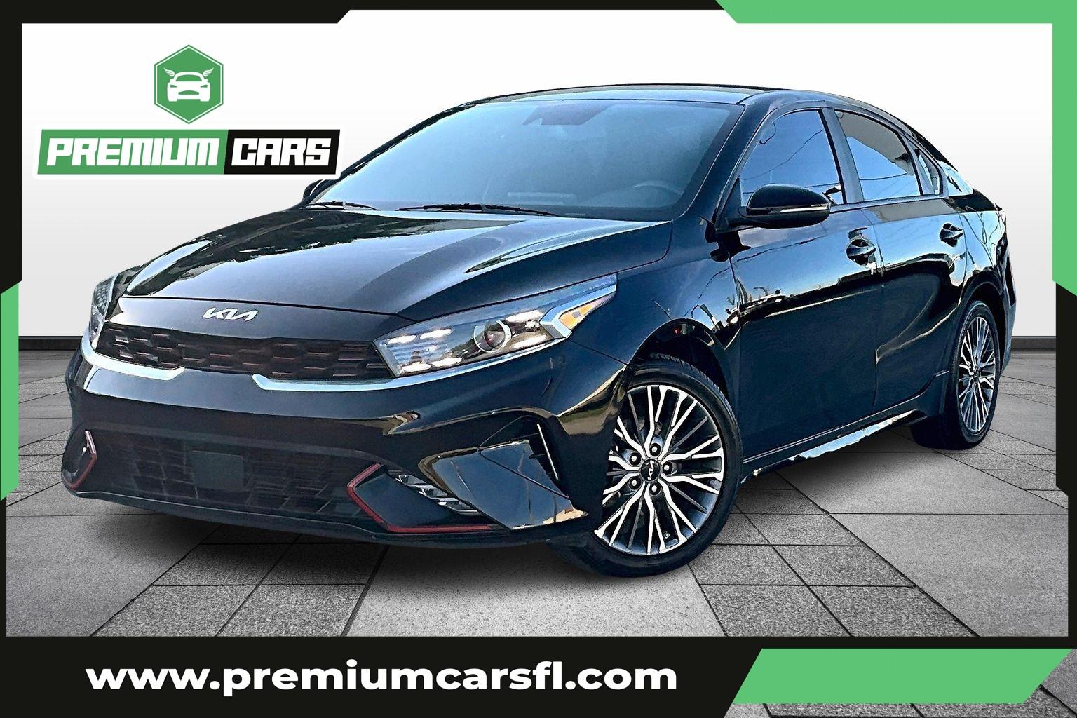 Kia Forte Gt-Line Sedan 4D - View 1