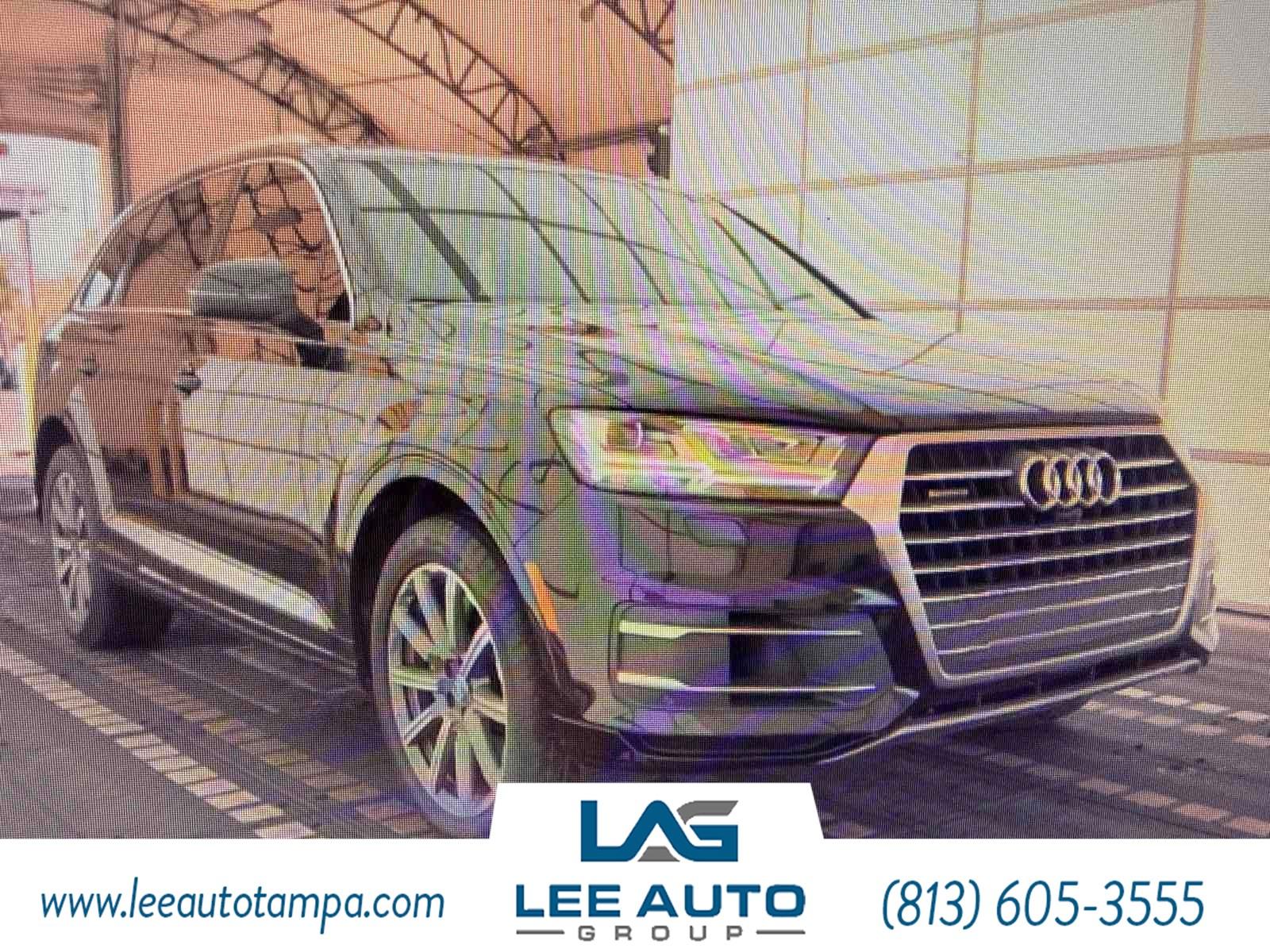 Audi Q7 Premium Plus - View 1