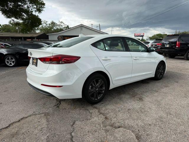 HYUNDAI ELANTRA - Thumbnail 5