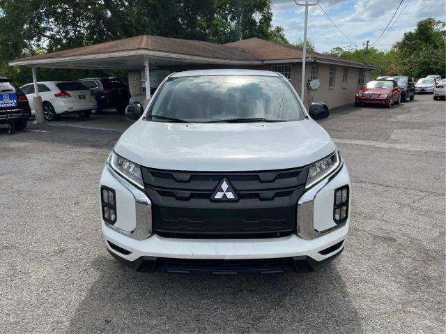 MITSUBISHI OUTLANDER SPORT - Thumbnail 2