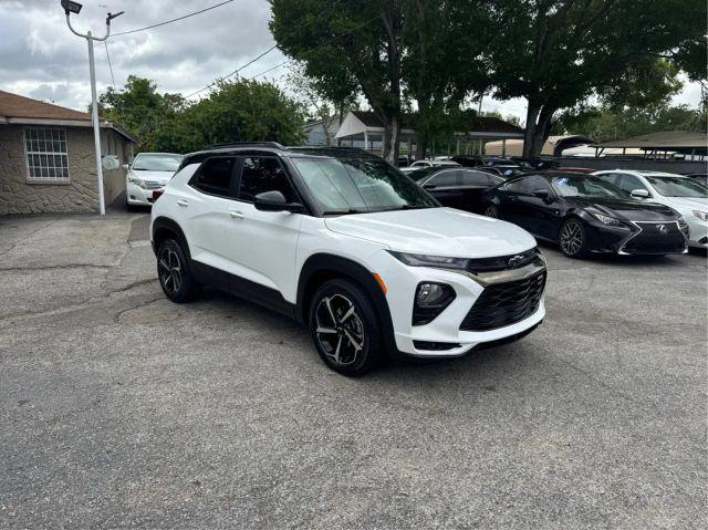 CHEVROLET TRAILBLAZER - Thumbnail 3