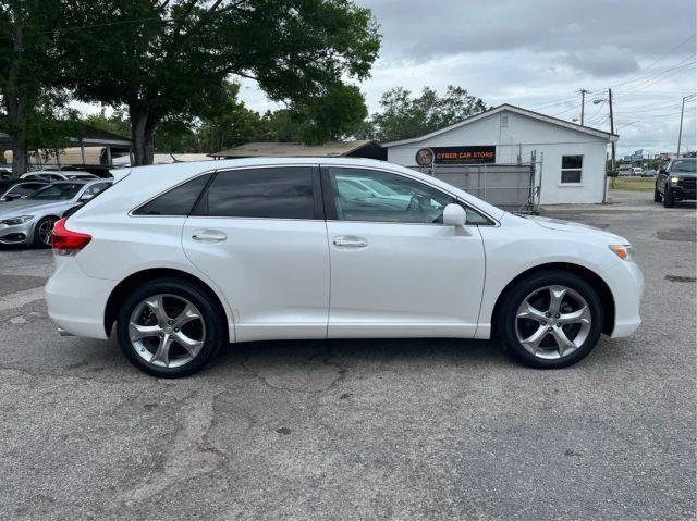 TOYOTA VENZA - Thumbnail 4