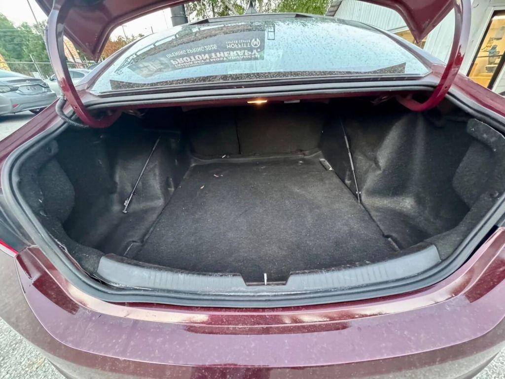 Chevrolet Malibu - Thumbnail 18