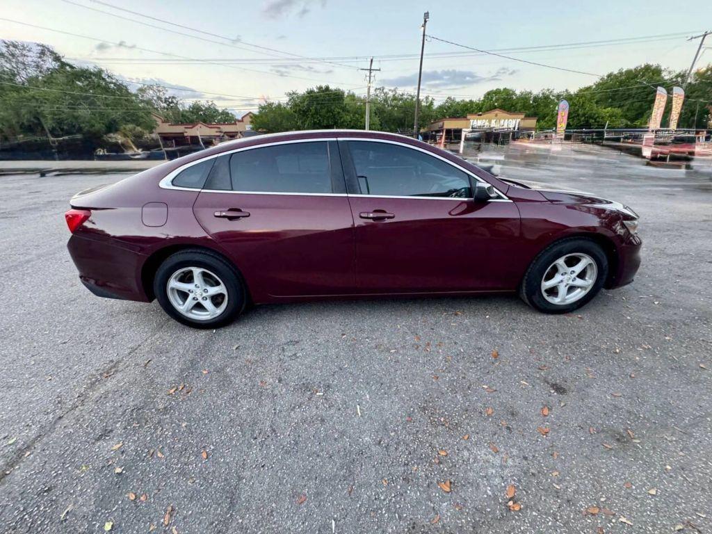 Chevrolet Malibu - Thumbnail 13