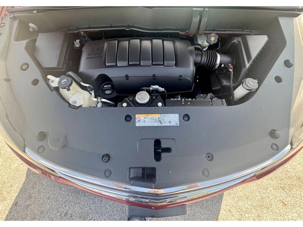 Chevrolet Traverse - Thumbnail 2