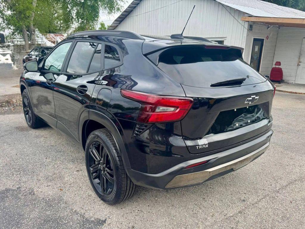 Chevrolet Trax - Thumbnail 11