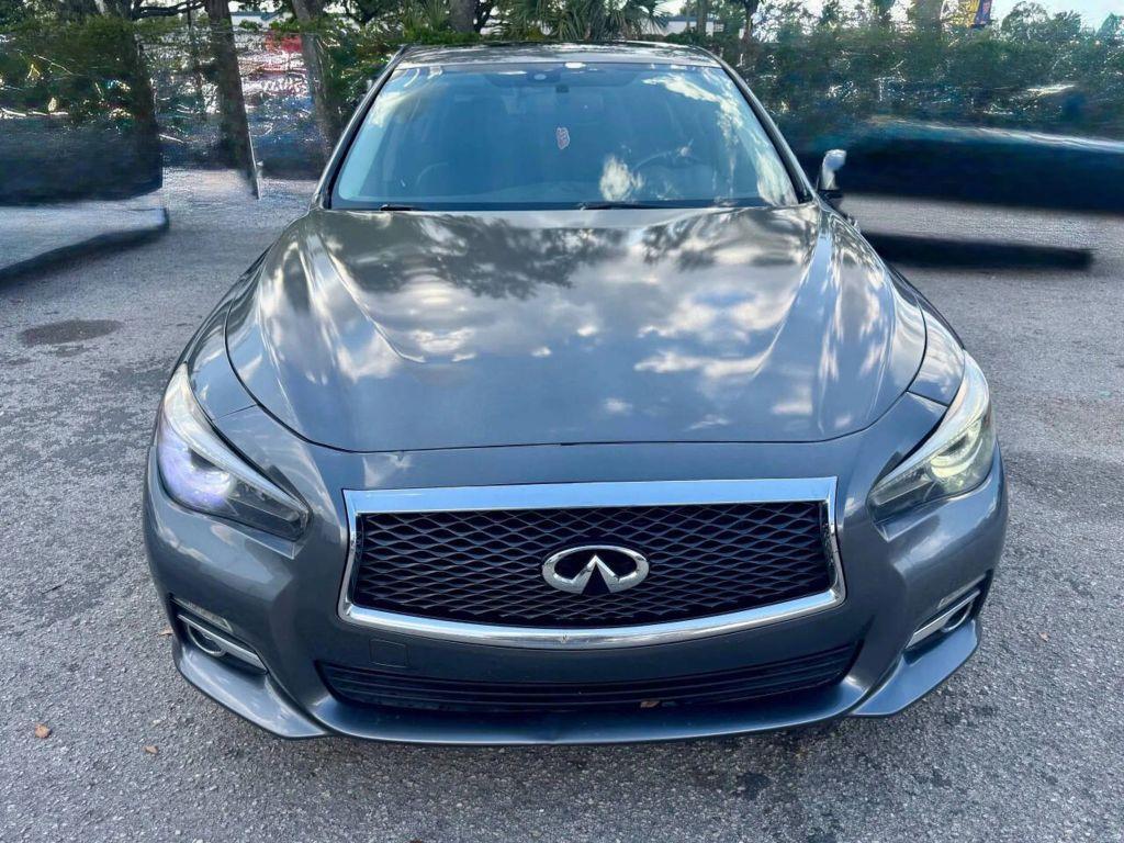 Infiniti Q50 - Thumbnail 13