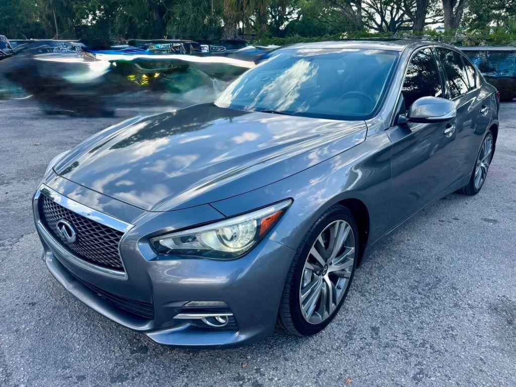 Infiniti Q50 - Thumbnail 16