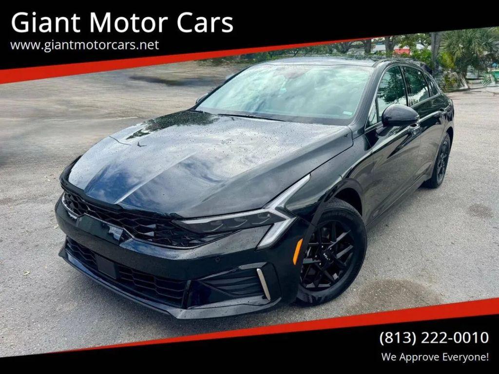 Kia K5 - Thumbnail 7