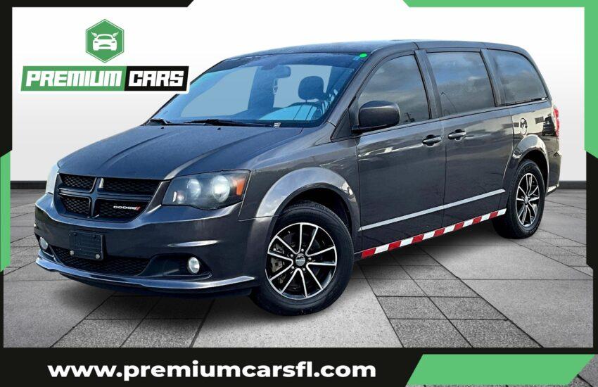 Dodge Grand Caravan Passenger Se Plus Minivan 4D - Thumbnail 2