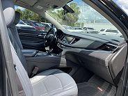 Buick Enclave Essence - Thumbnail 4