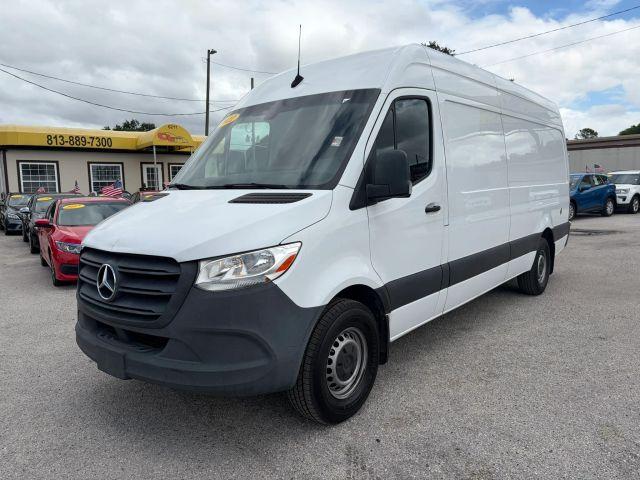 Mercedes-Benz Sprinter 2500 Cargo - View 1