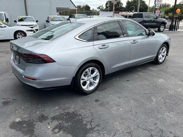 Honda Accord - Thumbnail 8