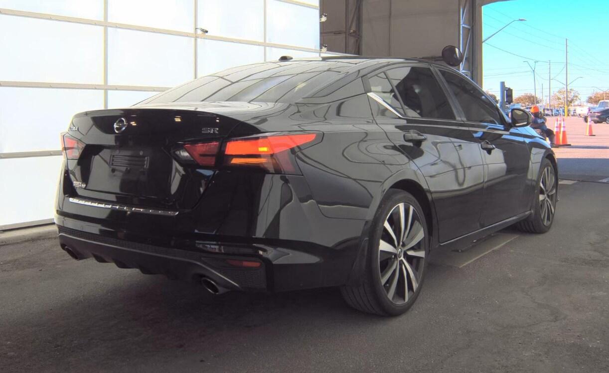 Nissan Altima 2.5 Sr - Thumbnail 10