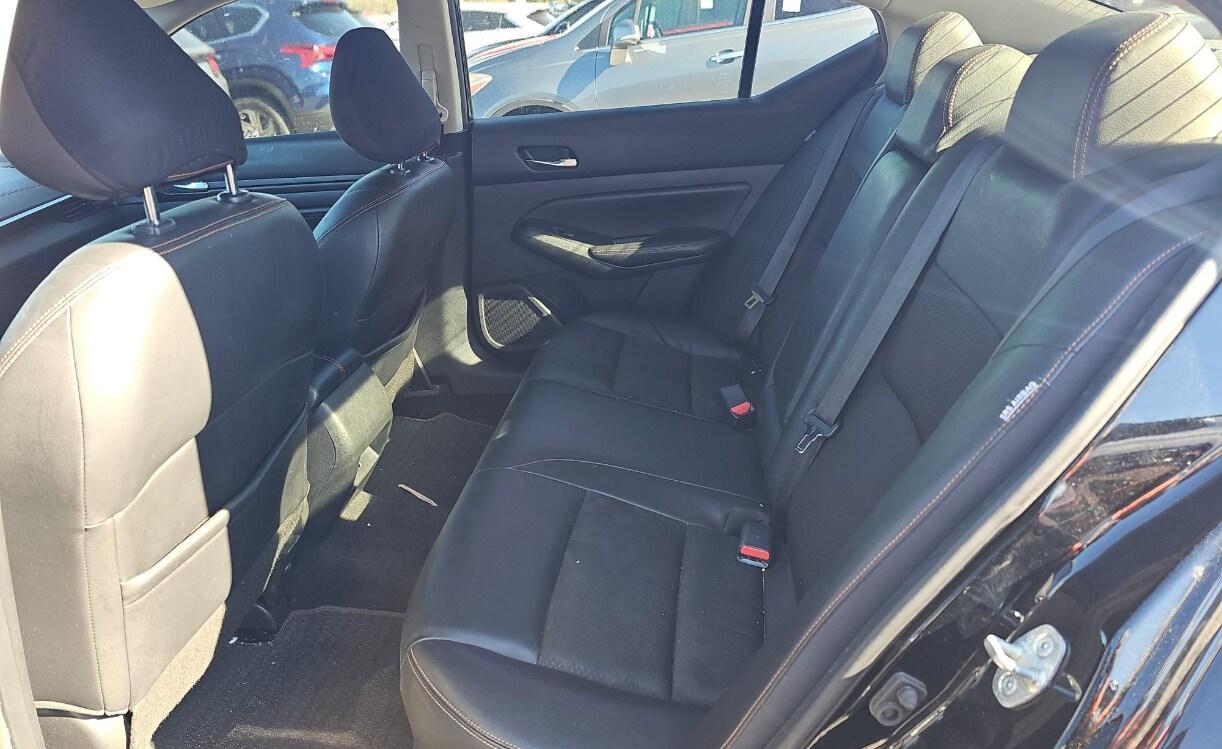 Nissan Altima 2.5 Sr - Thumbnail 8