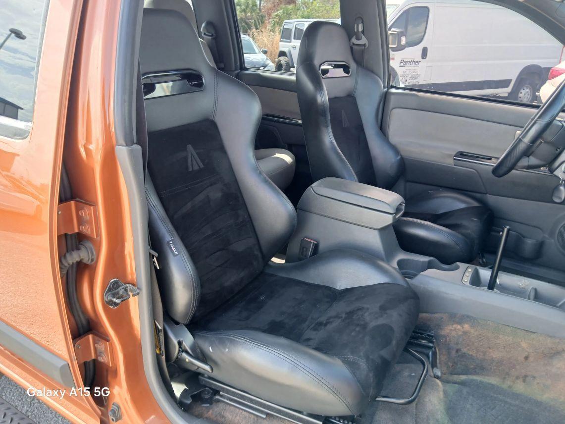 Chevrolet Colorado Crew Cab - Thumbnail 16