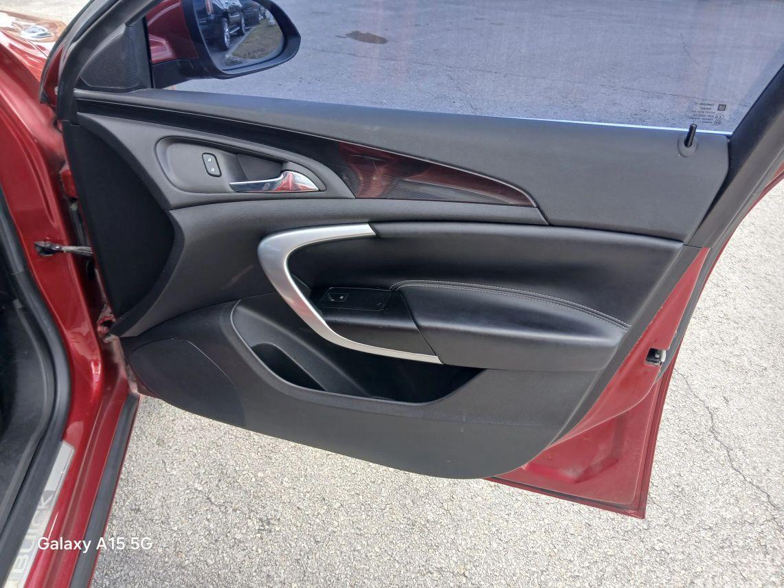 Buick Regal - Thumbnail 17