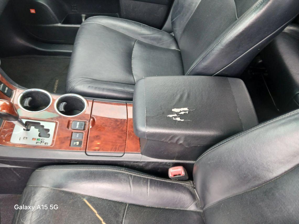 Toyota Highlander - Thumbnail 8