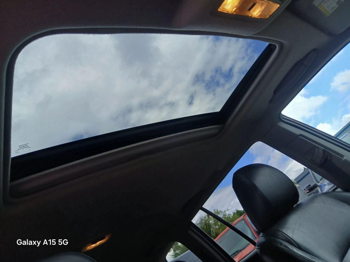 Toyota Highlander - Thumbnail 17