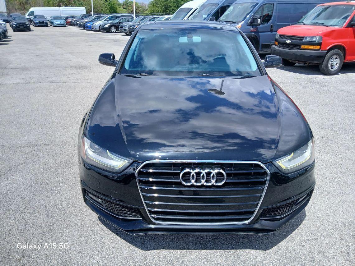 Audi A4 - Thumbnail 3